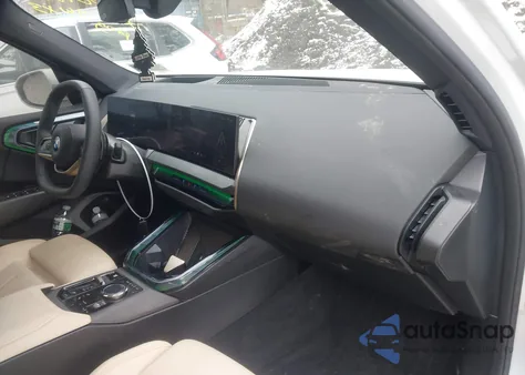 2025 BMW X3 30 xDrive из США, поврежденный, VIN 5UX53GP02S9Z98371